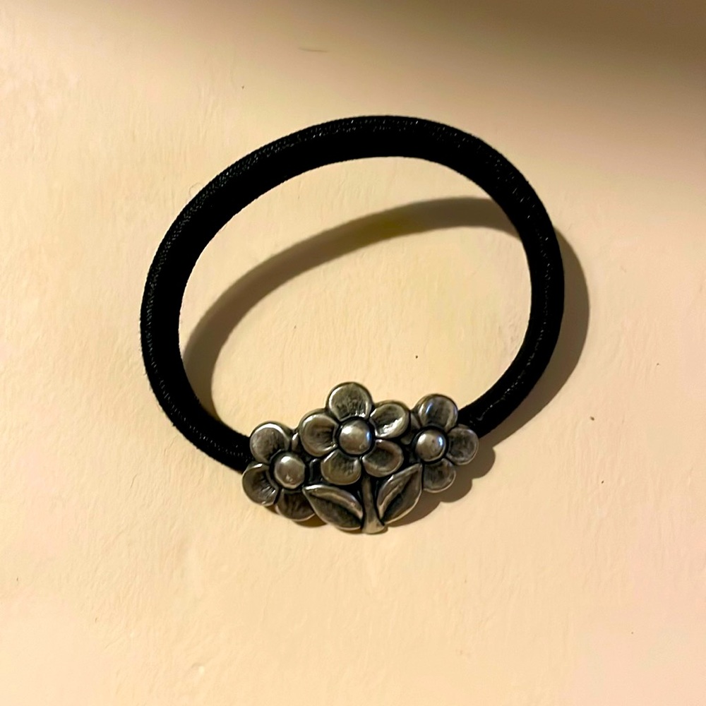 James Avery silver flower hair tie!